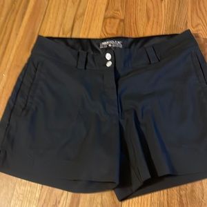 Nike golf shorts size medium excellent condition worn twice black